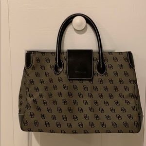 Dooney and Bourke purse